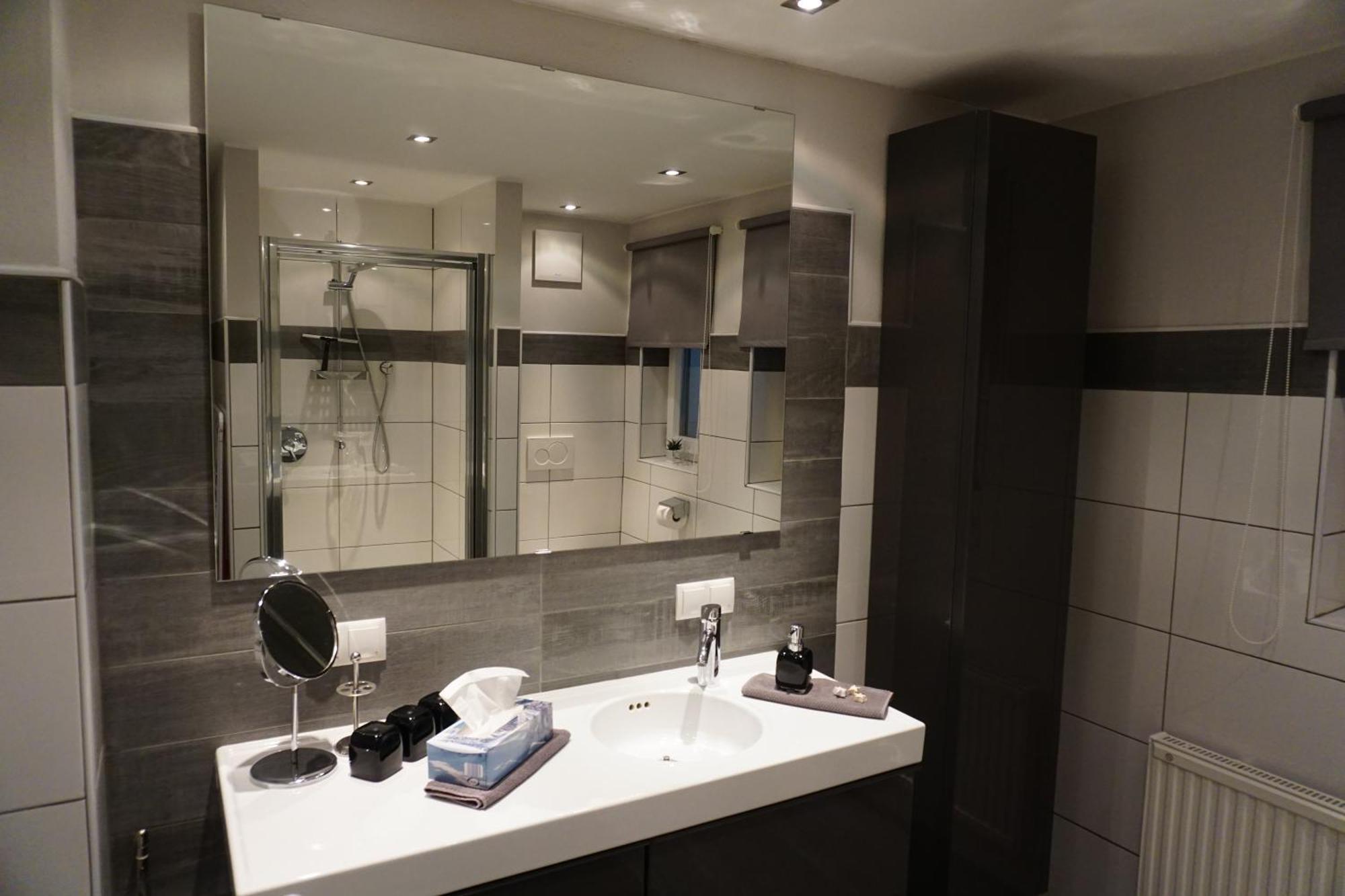 Jagd Trifft Moderne&boutique Jardin *